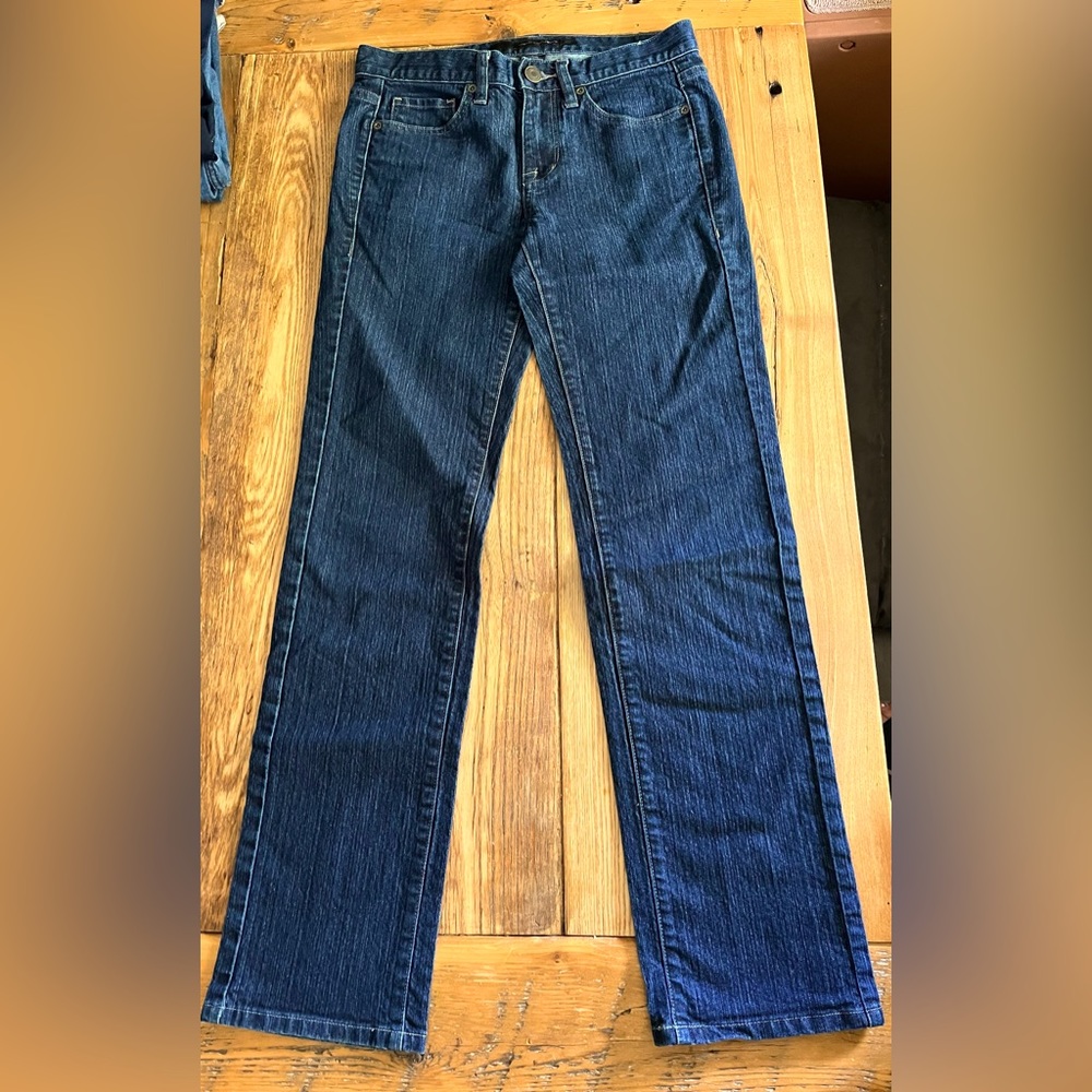 Calvin Klein Jeans, Size 2